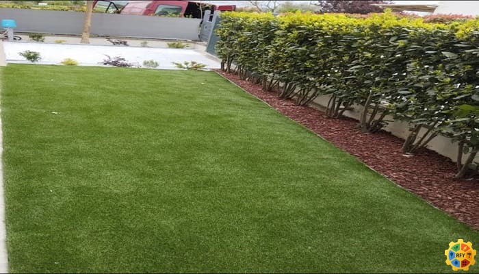 Posa tappeto erboso e decorazione giardino rfy